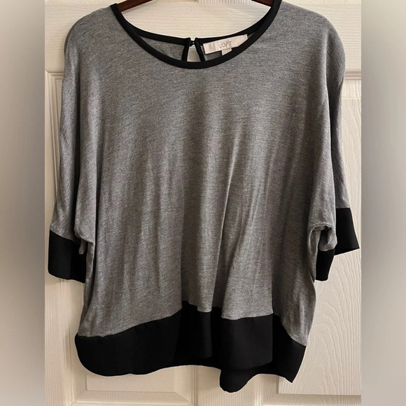 LOFT~ GRAY/ BLACK~LIGHTWEIGHT~BLOUSE~L-XL - Picture 1 of 3